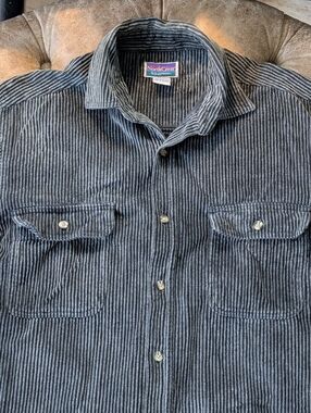 Vintage North Crest Corduroy Black/Gray Shirt Medium vertical Ribs Classic